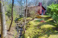 Scenic Marble Cabin w/ Fire Pit! - parking