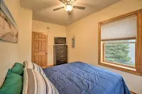 All-Season Grand Haven Getaway with Deck! Hotels in Spring Lake