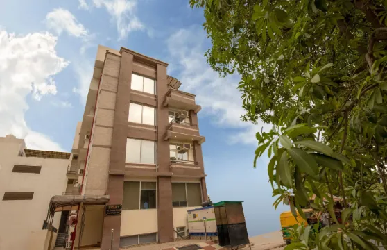 格姆蒂納加爾薄荷埃克拉特套房酒店