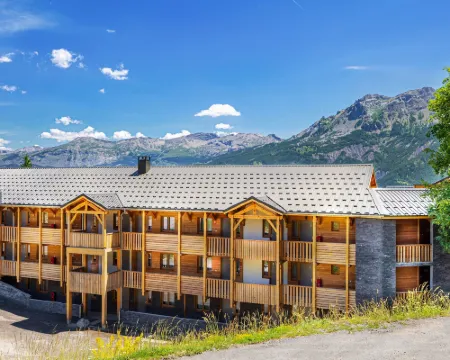 Sowell Residences Pra Loup Hotels in Uvernet-Fours