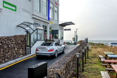 カフェ ホテル ホワイトハウスの写真