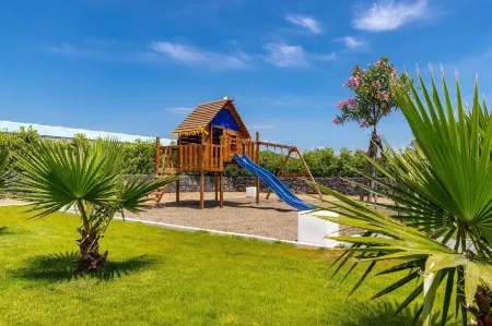 Dipladenia Garden Country Resort Отели рядом с достопримечательностью «Jaanta bi Village»