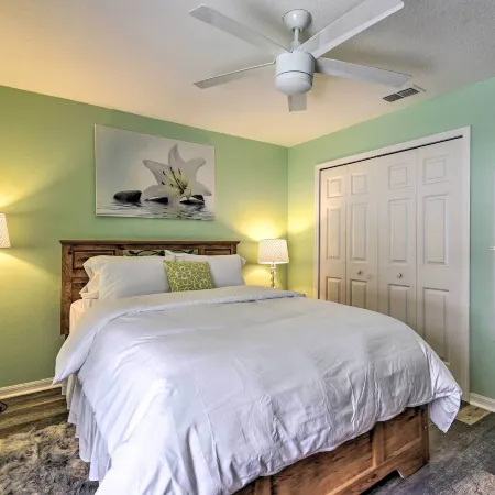 Apopka Single-Story Home w/ Private Lanai + Pool!