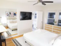 Techie Family Stay - Heart of San Diego 라메사 호텔