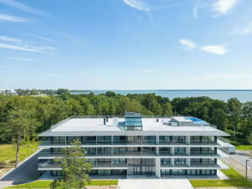 Sea & Lake - City Apartments Hotels in DAbki
