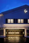 COAST HIKE HOTEL Hotel in zona 旧進藤家住宅（袖ヶ浦公園）市指定文化財