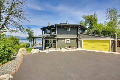 16 Mi to Schweitzer Mtn: Family Gem in Sagle! - parking