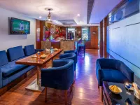 Lords Plaza Jaipur Hoteles cerca de Salón Albert del Museo