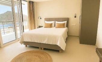 Noma Suites Tolo