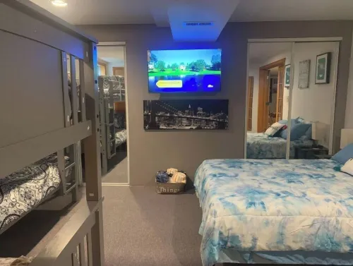 Cheerful 4BR/12BD “Ravishing Ranch” Hotels in Montgomery County