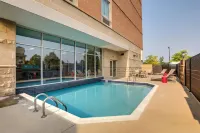 Drury Inn & Suites Dayton North - Pools