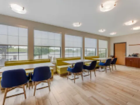 Comfort Inn River's Edge Hoteles en Municipio de Huron