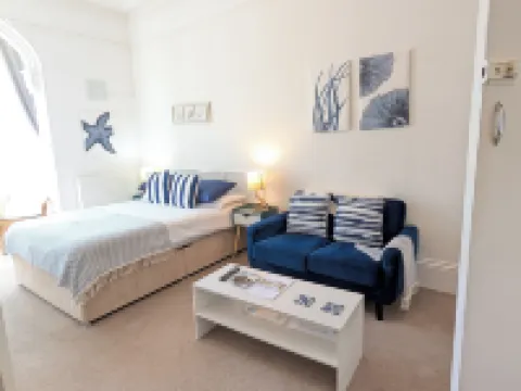 Rose Court Holiday Apartments