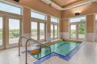 Comfort Inn & Suites Sheboygan I-43 Hotels in Sheboygan Falls