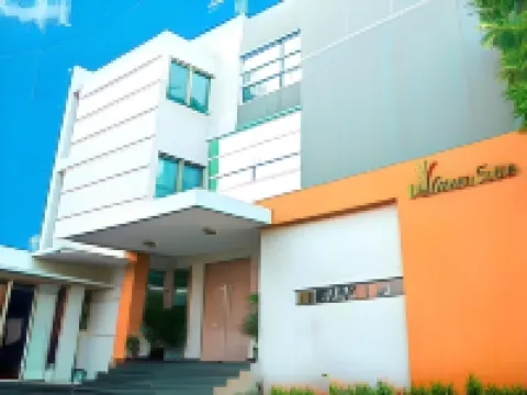 LeGreen Suite Pejompongan Hotels in Jakarta