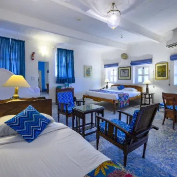 Neemrana's - Hill Fort - Kesroli