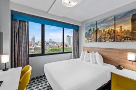 Days Inn by Wyndham New York Chinatown