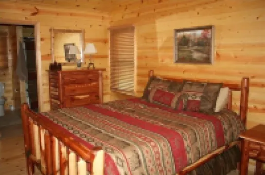 Blairsville,GA Cabin Near All  Popular Georgia Mountains Activities on Hwy. 348