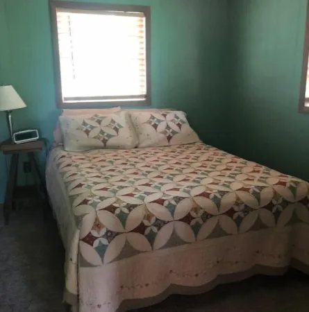 No Steps and Dogs Welcomed!