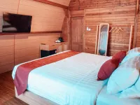 Omah Kayu PM Hotels in Ngaglik