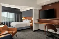 Courtyard Minneapolis Maple Grove/Arbor Lakes Hotels in Maple Grove