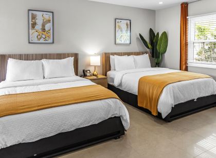 Captiva Beach Resort (Open Private Beach Access)