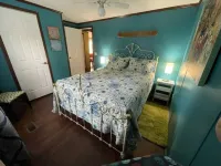 Rainbows End River Lodge - Homestays