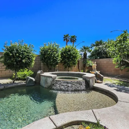 Charming 4-bedroom house with private pool and spa in brilliant Indio