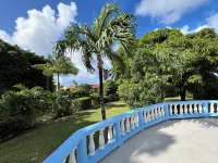 Charming 3-bedroom villa in marvelous Holetown with AC, WiFi and private pool!