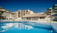 Condominium With Pool 100m From the Beach - CSC Các khách sạn ở 