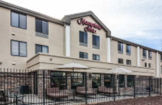 Hampton Inn Colorado Springs-Airport Hotels near Groome Transportation