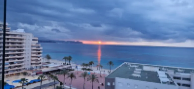 Apolo 16-2-8, sea view