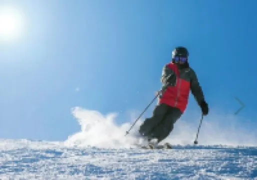 Two Full Baths in Newly Renovated ski golf Condo! New on Market!! ヴァーノン・タウンシップのホテル