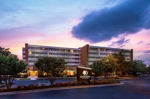DoubleTree by Hilton Largo-Washington DC Hotels in Washington