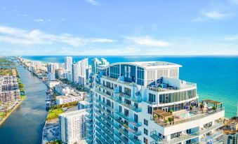 Exclusive Condo - Near Beach - Free Valet Parking