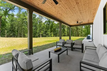 The Estate, King Beds, near Chateau Elan and Road Atlanta, lake Lanier