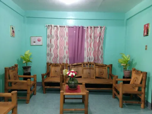 A modest accomodations, comfortable,affordable,accessible to the famous tourists