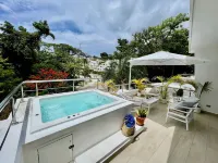 Modern Luxury Apt w/ Private Jacuzzi, Pool & Nature Close to Pristine Beaches