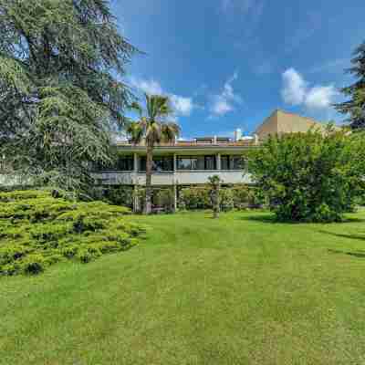 Best Western Sevan Parc Hotel Hotel Exterior