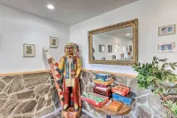 Wheelchair-Accessible Murphy Cabin w/ Fire Pit! - Homestays