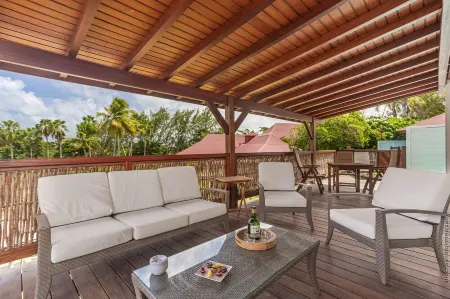 Villa Kyneos, prestigious villa on the beach at Cap Est Martinique