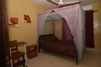 The 6 Roses Full Lower, Comfort, King Beds, Wi-Fi Hotels in 