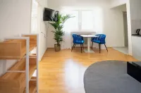 Blue whale, stylish apartment, living room, bedroom, bathroom, kitchen, central in Ulm