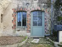 Charmante Maison Troglodyte Loire Valley Hotels in Rochecorbon