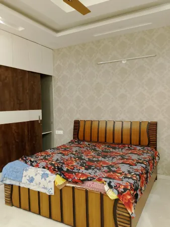 Come and stay at our villa & feel like your home. Stay comfortably. Отели рядом с Аэропорт Чандигарх