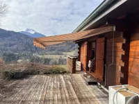 Superb chalet with fireplace and breathtaking view of the hamlet