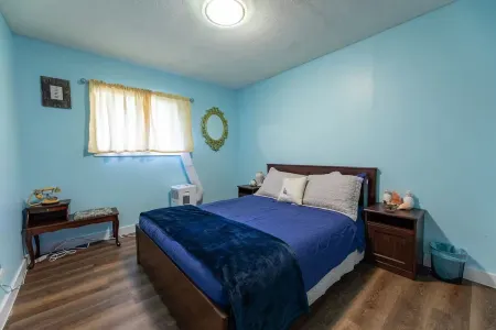 Seasons Suite 3BR in Hinton, AB