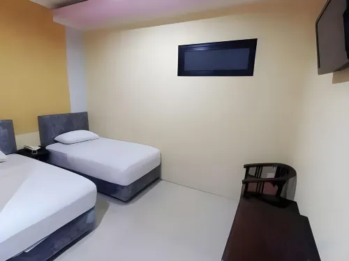 Hotel Khalista - ที่มีที่จอดรถ