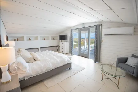 Beach Bunker overlooking Flamenco Beach @ Culebra Island, PR