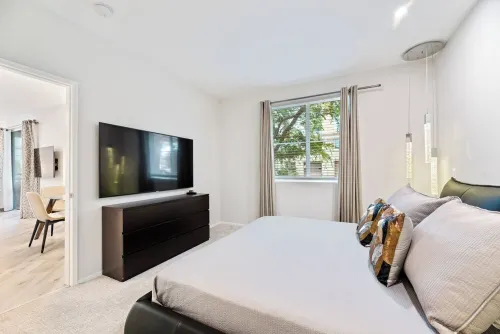 3 Bed, 2 Bath 1340 sq/ft Luxury Condo in Irvine